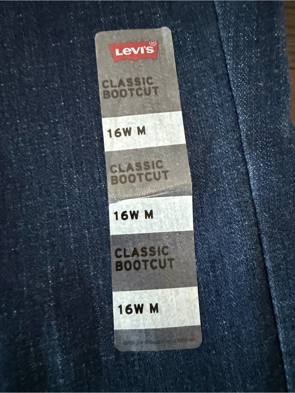 Women’s Levi Classic Bootcut - Picture 2 of 6